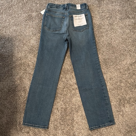 NEW-GOOD CLASSIC. Good American, skinnyish fit, high rise. Inseam 28” - Picture 4 of 6